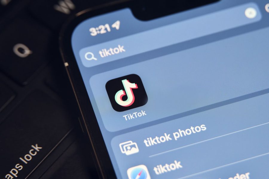 Data from the World Health Organization shows that in 2021, one in seven adolescents ages 10 to 19 struggled with mental health challenges due to their TikTok addiction. Growing research has found that the more time a person spends on social media, the more likely they will experience mental health symptoms such as anxiety, isolation and hopelessness.
