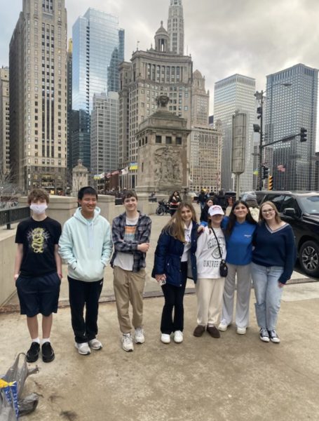 Model UN students explored the area around their hotel on the Chicago River. On their first day in the city, the group visited Water Tower Place and had their first conference committee session. Used with permission/James Hill.